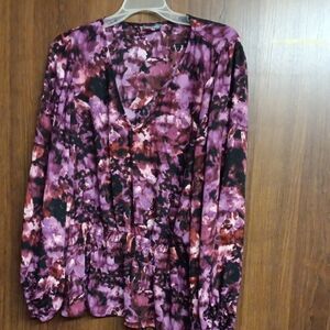 Vince Camuto Purple Floral V-Neck Long Sleeve Blouse